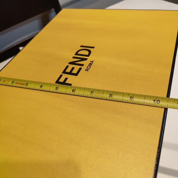 FENDI Large Box Authentic - Picture 8 of 9